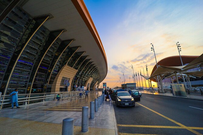 Jeddah Airport to Makkah Taxi